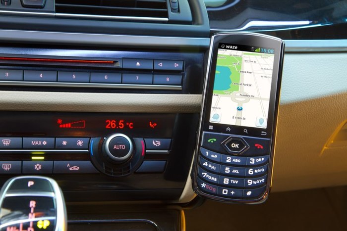 פלאפון, VOYAGER קבוע לרכב דור 3.5 מגיע עם צג LCD צבעוני של 3...